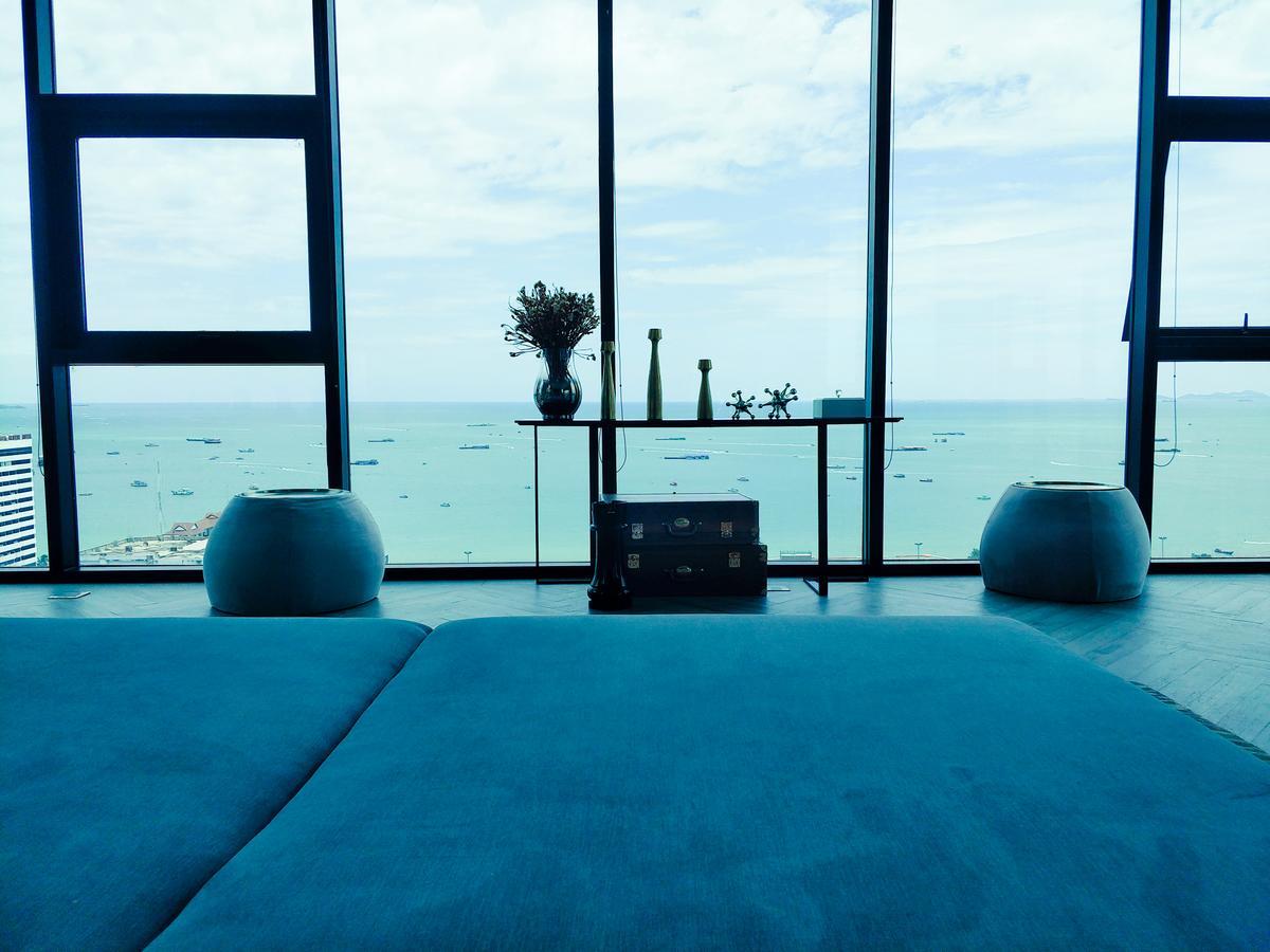 The Base Pattaya 芭提雅基地公寓 Экстерьер фото